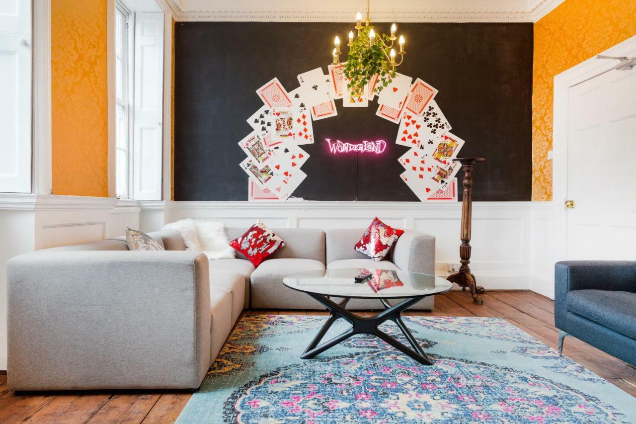 The Wonderland Townhouse - Alice In Wonderland 7Bdr Home 巴斯 外观 照片