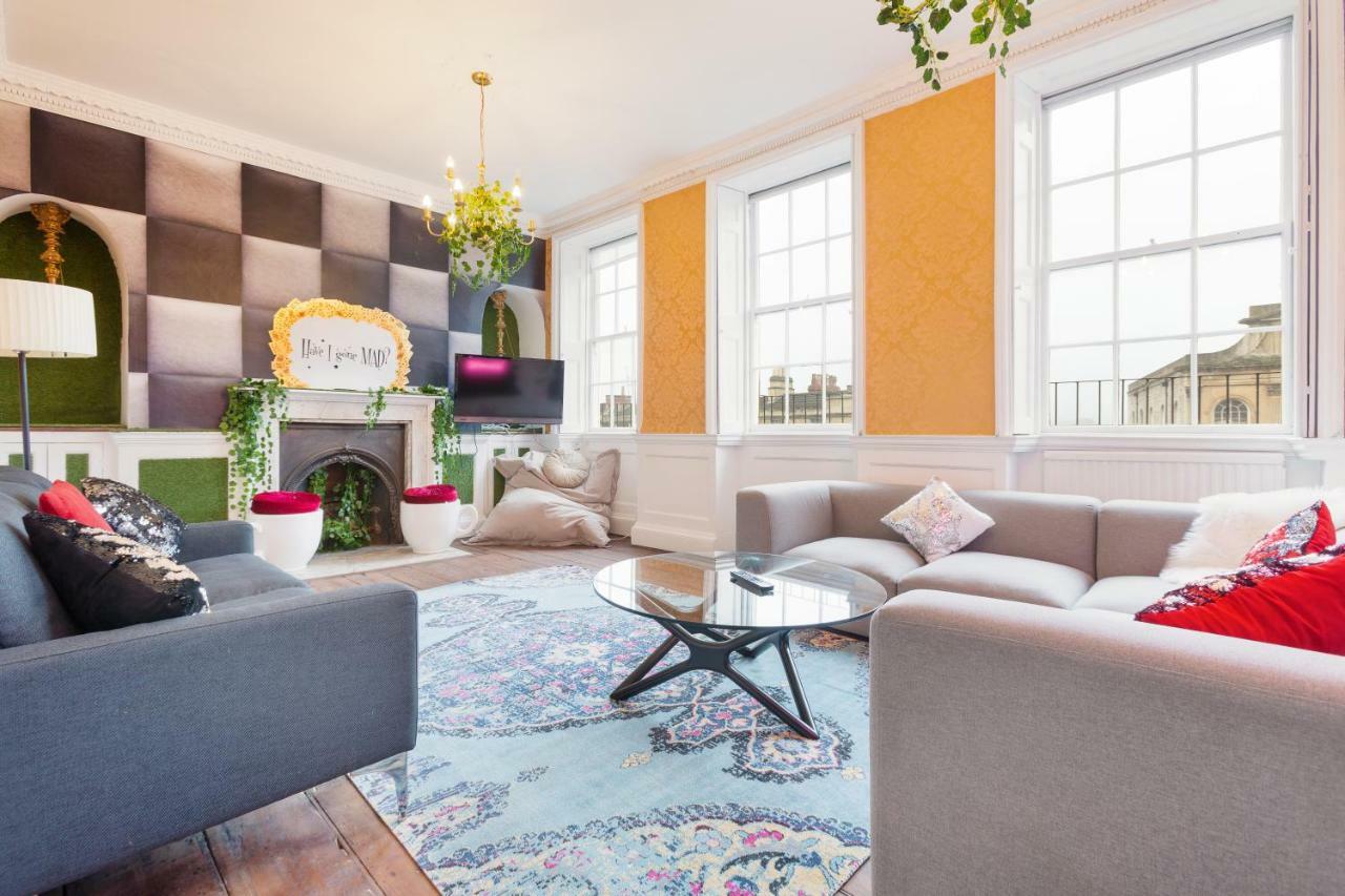 The Wonderland Townhouse - Alice In Wonderland 7Bdr Home 巴斯 外观 照片